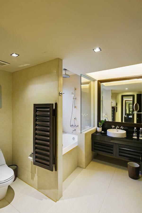 Superior  Sea View